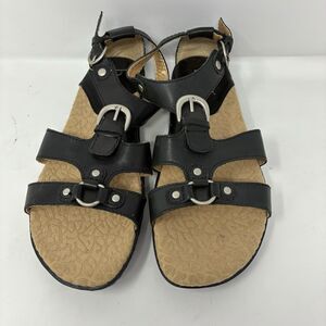 Born Sandals Women Sz7 Black Leather Strappy Buckle Slingback Rivet Open Toe BOC